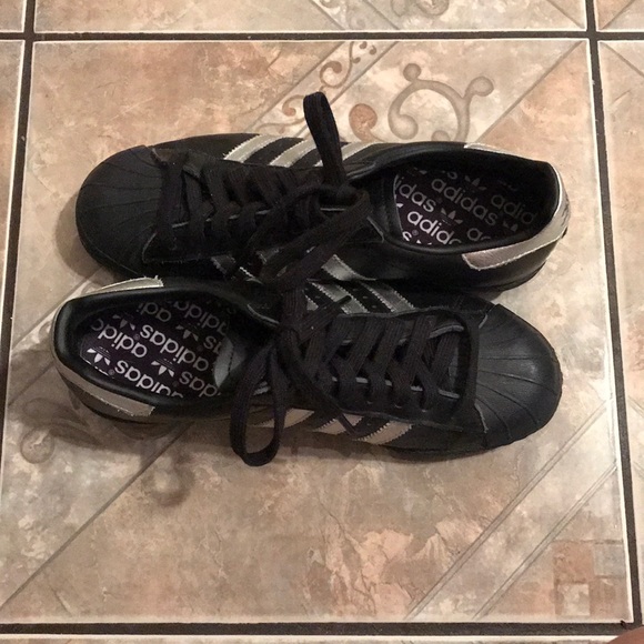 make custom adidas shoes